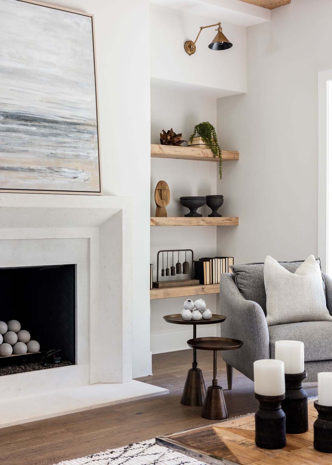 atlanta-custom-home-modern-exterior-living-room-wood--beam